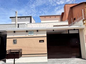 Casa · 103m² · 3 Quartos · 2 Vagas · Casa 3 Quartos para Venda na ARSO 111 - Palmas