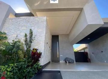 Casa · 231m² · 3 Quartos · 4 Vagas · Casa Nova Térrea Mobiliada - Condomínio Portal do Sol Green Golf | Goiânia/GO