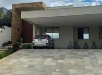 Casa · 300m² · 4 Quartos · 3 Vagas · Casa à venda no bairro Sítio de Recreio Ipê - Goiânia/GO