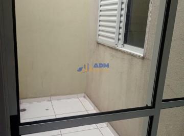Foto 01 · Imperdível oportunidade de adquirir uma casa com 2 quartos e 2 vagas de garagem no Jardim Maringá, S