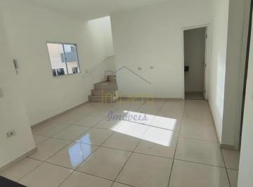 Sala e cozinha · Casa em condomínio à venda, com 3 quartos (1 suíte), 75 m², no bairro Chácaras Araujo em São José do