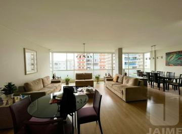 Apartamento · 220m² · 3 Quartos · 1 Vaga · Apartamento com 3 Dormitórios 1 Vaga em Higienópolis