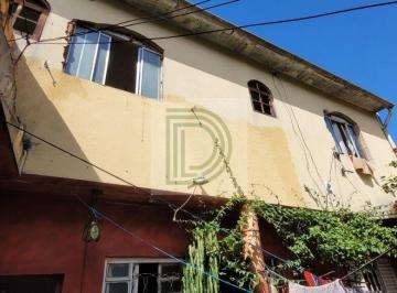 Casa · 150m² · 2 Vagas · Imóvel comercial em avenida de grande circulação - salão + 2 moradias | Excelente oportunidade