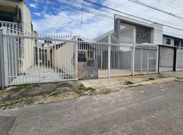 Casa · 48m² · 1 Quarto · 2 Vagas · Casa de fundos totalmente independente - QE 32