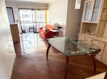 Apartamento · 140m² · 4 Quartos · 2 Vagas · Apartamento 4 Dormitórios em Moema com Suíte e Varanda Próximo ao Metrô