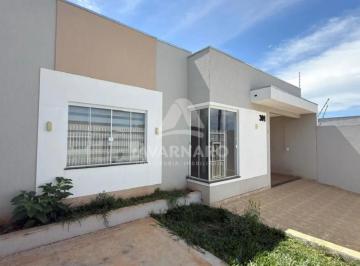 Fachada · Casa Padrão em Ponta Grossa
