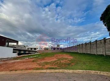 Terreno · 807m² · Terreno para venda, Localizado no CONDOMÍNIO TERRAS DE SANTA TERESA, na cidade de ITUPEVA.