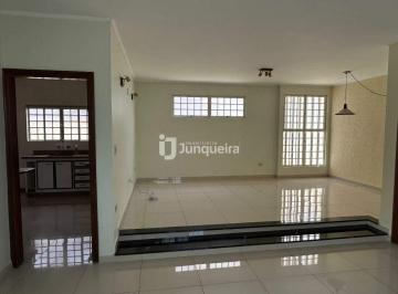 Casa · 197m² · 3 Quartos · 4 Vagas · Casa à venda, 3 quartos, 1 suíte, 4 vagas, Parque Santa Cecília - Piracicaba/SP