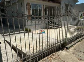 Comercial · 120m² · 5 Quartos · 2 Vagas · Casa comercial para Aluguel no Centro de Sete Lagoas | 3 Salas | 5 Quartos | 2 Banheiros | 2 Vagas