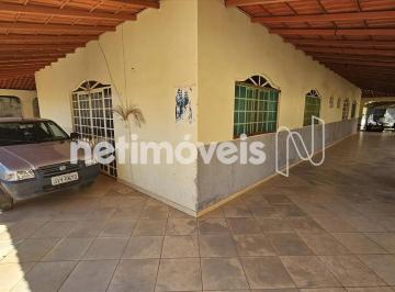 1703b9cd-f770-4000-84c7-89f952899a5f.webp · Casa 4 quartos - 2 Vagas - 400m² Construídos - Lote 811m²