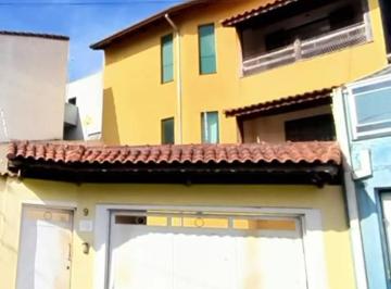 Casa · 170m² · 3 Quartos · 3 Vagas · Compre Casa Sobrado em Parque Santana  -  Mogi das Cruzes
