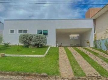 Casa · 231m² · 3 Quartos · 2 Vagas · Casa térrea para VENDA localizada no bairro JARDIM DONA DONATA, no condominio RESIDENCIAL ARAUCÁRIAS