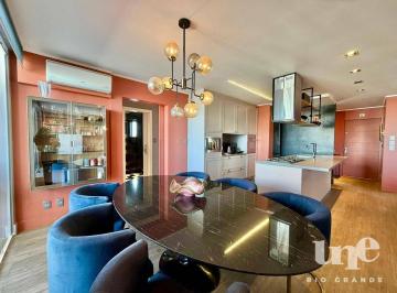 210a858ca181b0199b0b4bb8623bf6d85b8951e9 · Sofisticação, exclusividade e conforto em cada detalhe. Este incrível apartamento de alto padrão imp