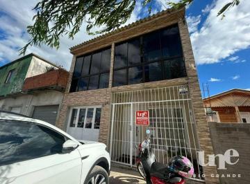 462a0f0172614c982a11d16086aeb2cf4125da0e · Sobrado aconchegante próximo à Av. Pelotas por 380mil