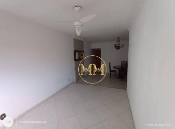 ff898e2d3322f41c3924e4d6875b26f149da8763 · Lindo apartamento a 50 metros da praia com três dormitórios, uma suíte