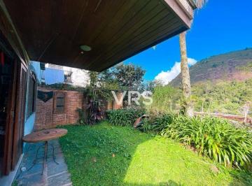 0e59acacd05272c3467b6de6a3c438c74c8b0a7c · Casa com 3 dormitórios à venda, 168 m² por R$ 650.000,00 - Cascata dos Amores - Teresópolis/RJ