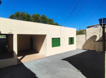 Casa · 200m² · 4 Quartos · 3 Vagas · Casa Padrão, Jardim Guanabara, Região Leste de Goiânia