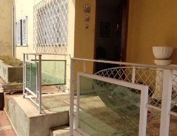 ee66faca2da7743bd1e26436b9e5ce93c7933a5d · CASA TÉRREA DISPONÍVEL P/ VENDA - 230 M² TERRENO E 181 M² DE ÁREA CONSTRUÍDA POTENCIAL P/ ÁREA GOURM