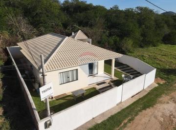 Casa · 177m² · 3 Quartos · 4 Vagas · Casa dois dormitórios e uma suíte em condominio fechado em Itaboraí