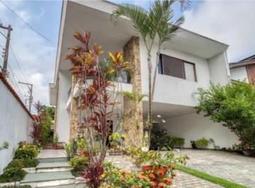 80a0eadbfebbb8844a030272e560a07f2c877d19 · Casa de Vila com segurança 4 dormitorios 2 suites 6 vagas - Granja Julieta - Venda