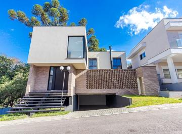Casa · 286m² · 3 Quartos · 4 Vagas · Arquitetura, luz natural e sofisticação em perfeit