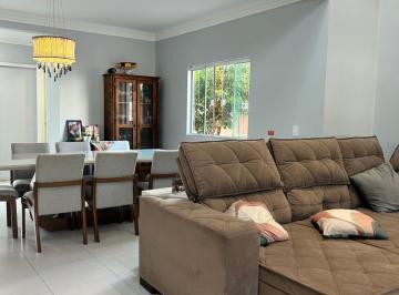 Casa · 240m² · 3 Quartos · 2 Vagas · Casa à venda - na Barra