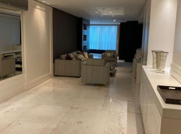 Apartamento · 230m² · 3 Quartos · 4 Vagas · Apartamento à venda - na Fazenda