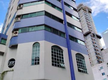 Apartamento · 133m² · 3 Quartos · 2 Vagas · Apartamento à venda - no Centro