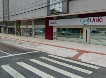 Comercial · 102m² · 2 Vagas · Comercial à venda - no Centro