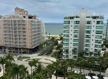 Apartamento · 160m² · 3 Quartos · 3 Vagas · Apartamento à venda - na Praia Brava