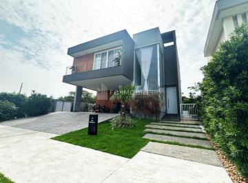 Casa · 340m² · 4 Quartos · 4 Vagas · Casa à venda - em Santa Regina
