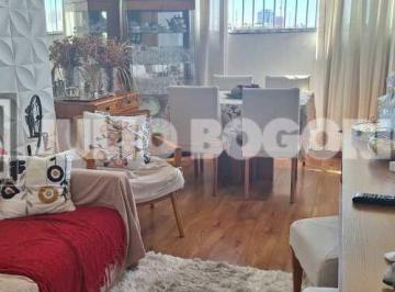 Apartamento · 75m² · 2 Quartos · Cobertura : Duplex / Residencial / Centro
