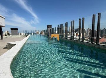 cjv5tau2ytaymza3nwe4mdm4_md · Apartamento Novo para Locação - 2 suítes e 2 vagas demarcadas