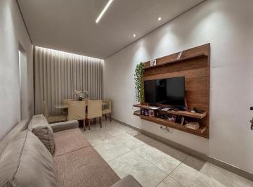 Apartamento · 54m² · 2 Quartos · 1 Vaga · BELÍSSIMO APARTAMENTO Á VENDA NO GLÓRIA | 2 QUARTOS | REFORMADO | 01 VAGA | 54m²