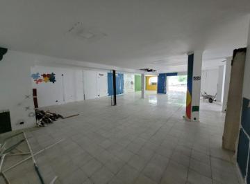 Comercial , São Paulo · Salão comercial para venda ou locação com 425 m² na Brigadeiro Gavião Peixoto na Lapa.