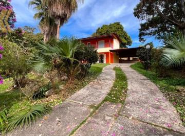Rural · 500m² · 3 Quartos · 4 Vagas · Chácara à venda e para alugar em Jaguariúna, Colina do Castelo, com 3 suítes, com 2000 m²