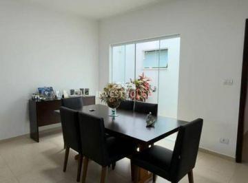 Casa · 208m² · 3 Quartos · 4 Vagas · Casa com 3 quartos, Parque das Orquideas - Guaxupé