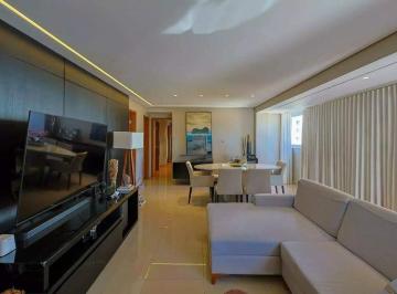 Apartamento · 180m² · 3 Quartos · 4 Vagas · Apartamento com área privativa para aluguel no bairro Santo Antônio