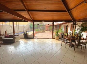 Casa · 650m² · 5 Quartos · 4 Vagas · Casa, 5 quartos, 3 suites, 4 vagas