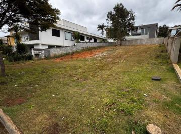 Terreno · 647m² · Lote em Condomínio Flores, Alphaville