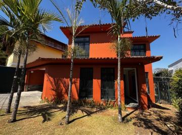Casa · 260m² · 3 Quartos · 3 Vagas · Casa Imperdível no Belvedere, BH