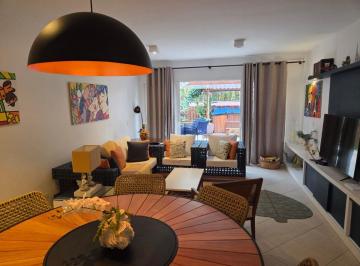 Casa de 3 quartos, São Sebastião · Casa em condomínio próximo a praia disponível para locação de temporada!