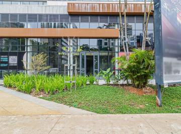 Comercial · 98m² · Loja na Avenida Doutor Chucri Zaidan, N. 111 • 98 m²