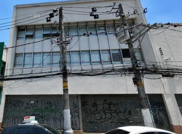 Comercial · 2000m² · Loja na Rua Teodoro Sampaio, 2394 • 2000 m²
