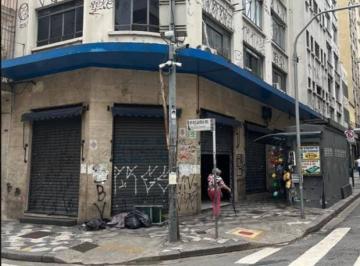 Comercial · 101m² · Loja na Rua Quintino Bocaiúva, N. 151 • 101 m²