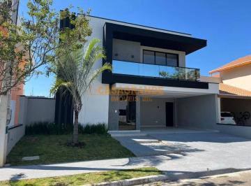 Casa · 245m² · 3 Quartos · 4 Vagas · Casa à Venda no Cond. Terras do Vale - 3 suítes - 245 m²