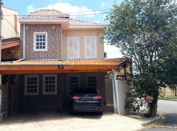 Casa · 259m² · 4 Quartos · 2 Vagas · Casa/Sobrado 04 quartos 259m² no Jardim Uirá SJC