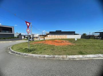 Terreno · 299m² · Terreno à venda no Condomínio Aruanã Floresta - 299 m²
