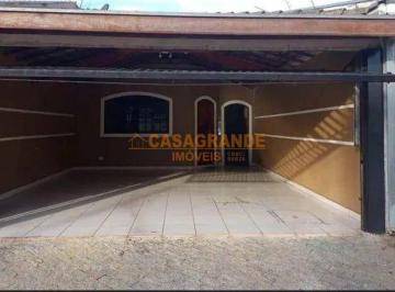 Casa · 95m² · 3 Quartos · 2 Vagas · Casa à venda no Jd Imperial - 3 quartos, sendo 1 suíte - 95 m²