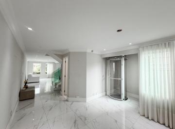 24eeb4bc-ad67-49c6-b847-a4324f2aca93 · Sobrado para venda em Santana com 4 quartos, sendo 3 suítes, 230m²